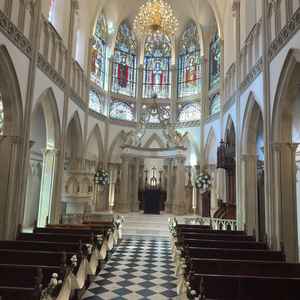 チャペルの中の写真、凄くヨーロッパ式の感じがでていました。雰囲気があり感動しました。