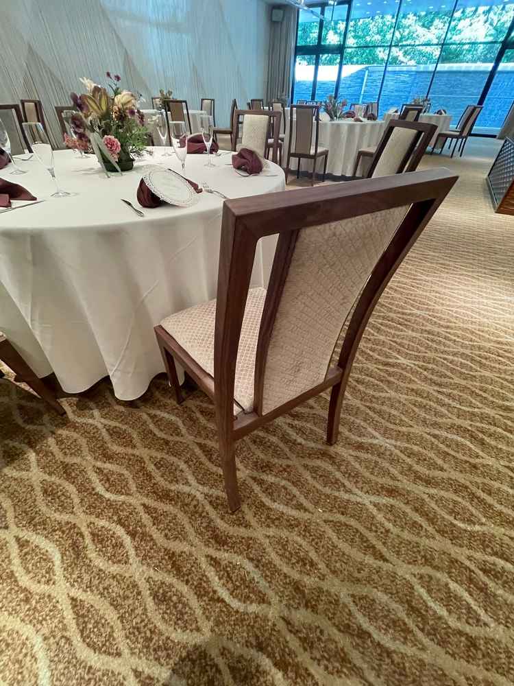 椅子がかわいい