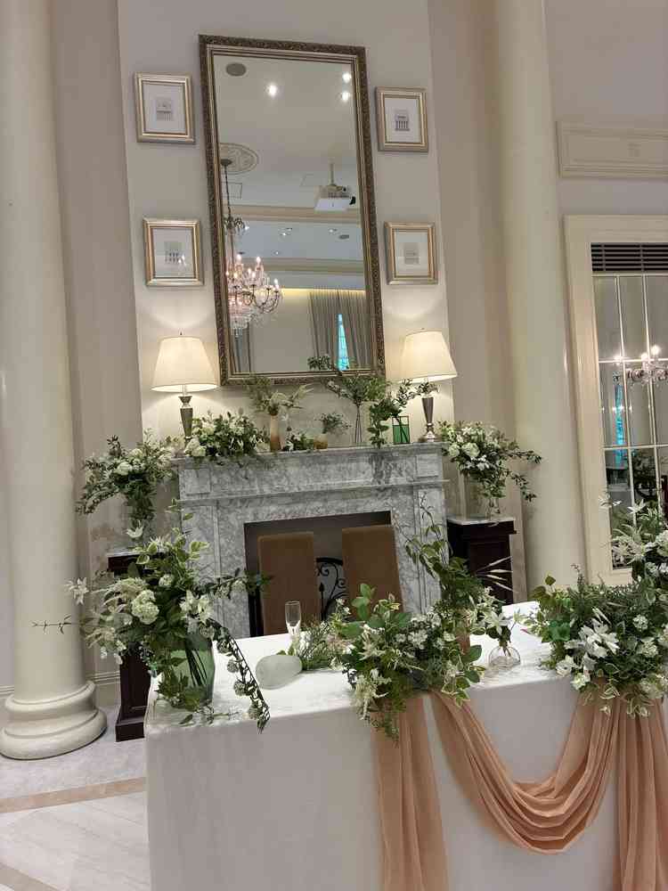 食事会場のセッティングも自分たち好みに変えられるのが素敵だと思いました