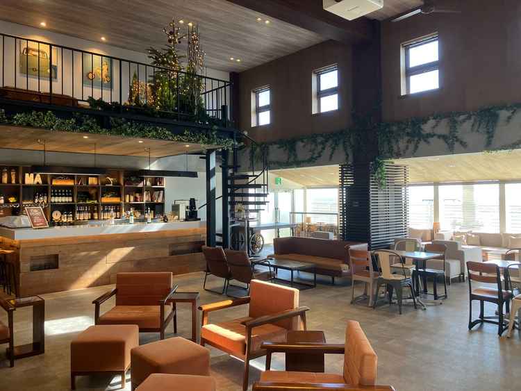 受付後、ゲストのウェルカムドリンク提供、待ち合い室。堅苦しくなく、落ち着ける場所でした。