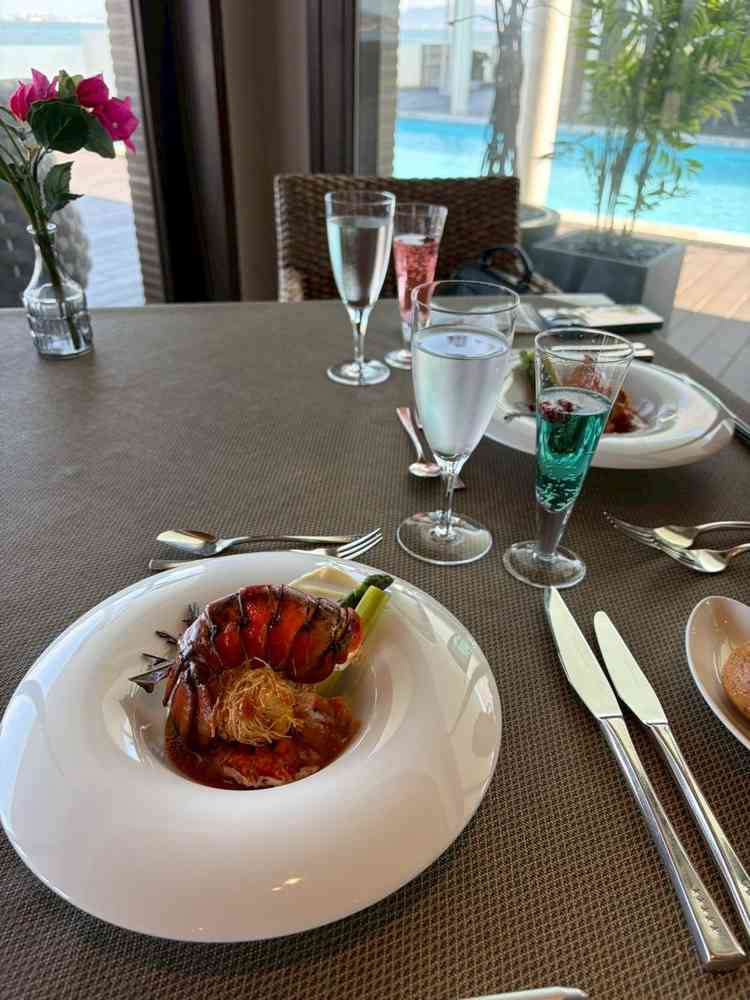 試食コースの内の1品