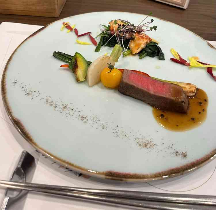 サーロインステーキをいただきました。