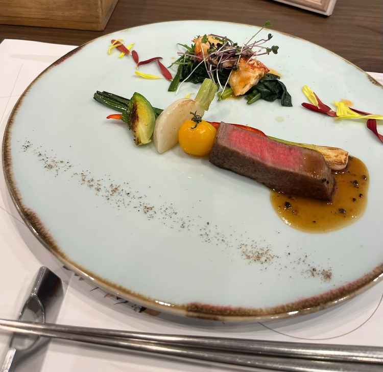 サーロインステーキをいただきました。