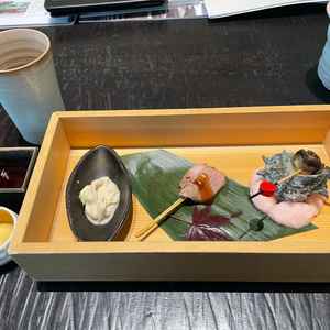 いただいた試食。和中心ですごく美味しかったです。