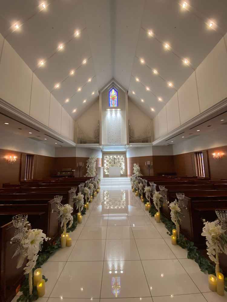 協会っぽい雰囲気もありつつシンプルめなので協会すぎない感じ。