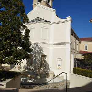 噴水(陰になってしまってますが)写真撮影スポットに良さそう