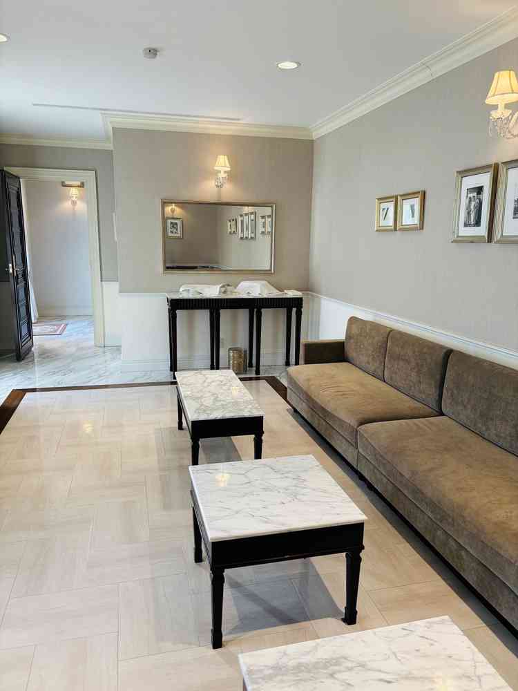 新郎新婦で別の親族控え室があり、気を休めることが出来るのは大きな利点と思います