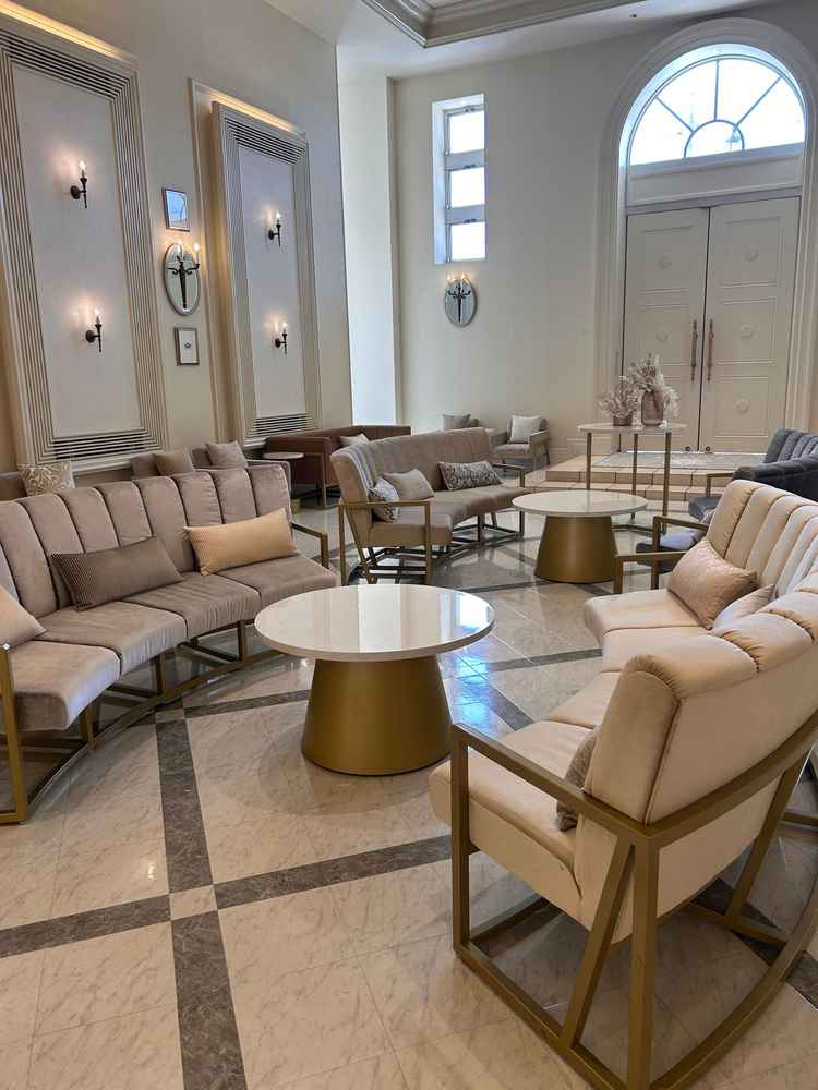 ロビーも広くソファなども高級感があり素敵でした。