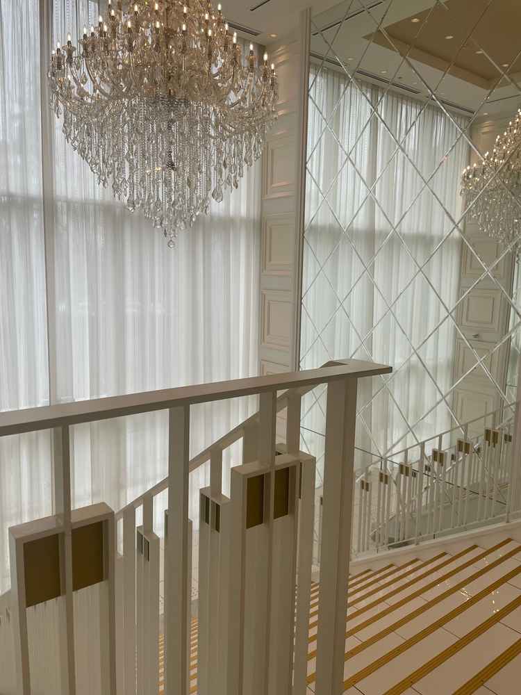 フラワーシャワーはここで出来るとのこと。