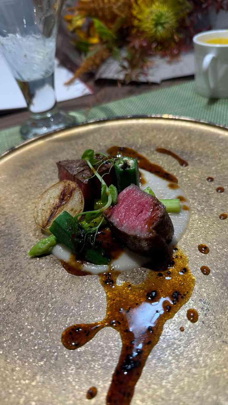 これがすっごく美味しくて、何会場か試食しましたが、お肉はここが一番でした。