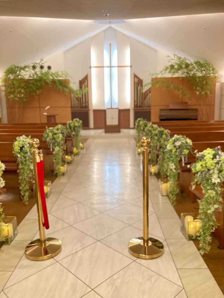 チャペル。横長で誰からも近いのが素敵でした。