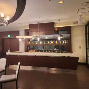 大人数用の会場にはオープンキッチンがついている会場もあるようでとても魅力的でした。