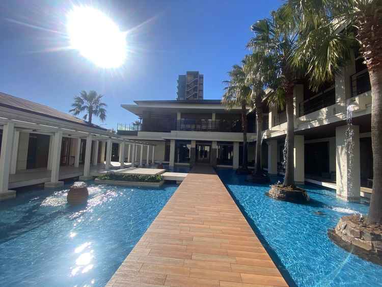 アクアテラス。写真通りの景色で素晴らしかった。朝10時ごろの写真。