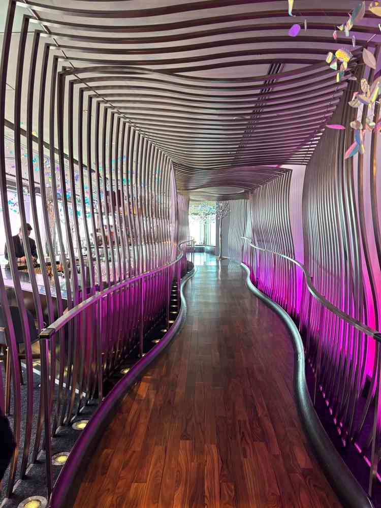 挙式開場前のドリンクカウンター