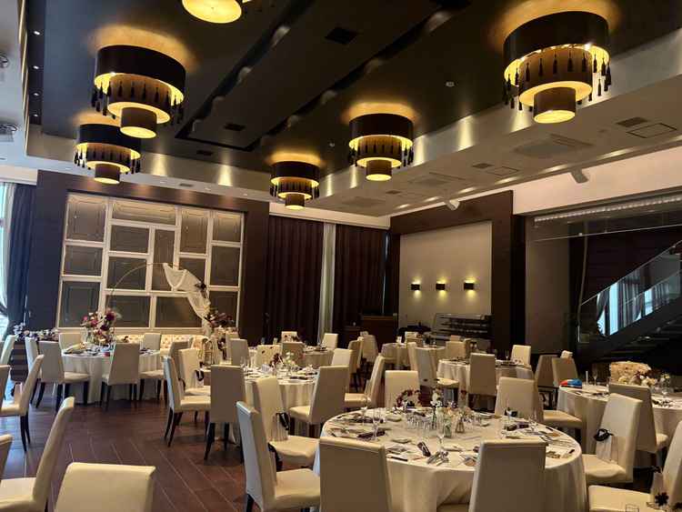 大きな披露宴会場でした