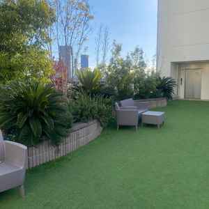 屋上の写真ブースです。こちらでワンチャンと一緒に写真も撮れるらしいので、とても楽しみです！