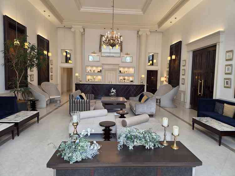 披露宴会場は2種類あり、雰囲気がそれぞれ違います。