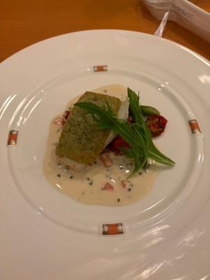メイン魚料理