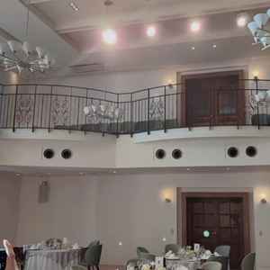 華やかな披露宴会場