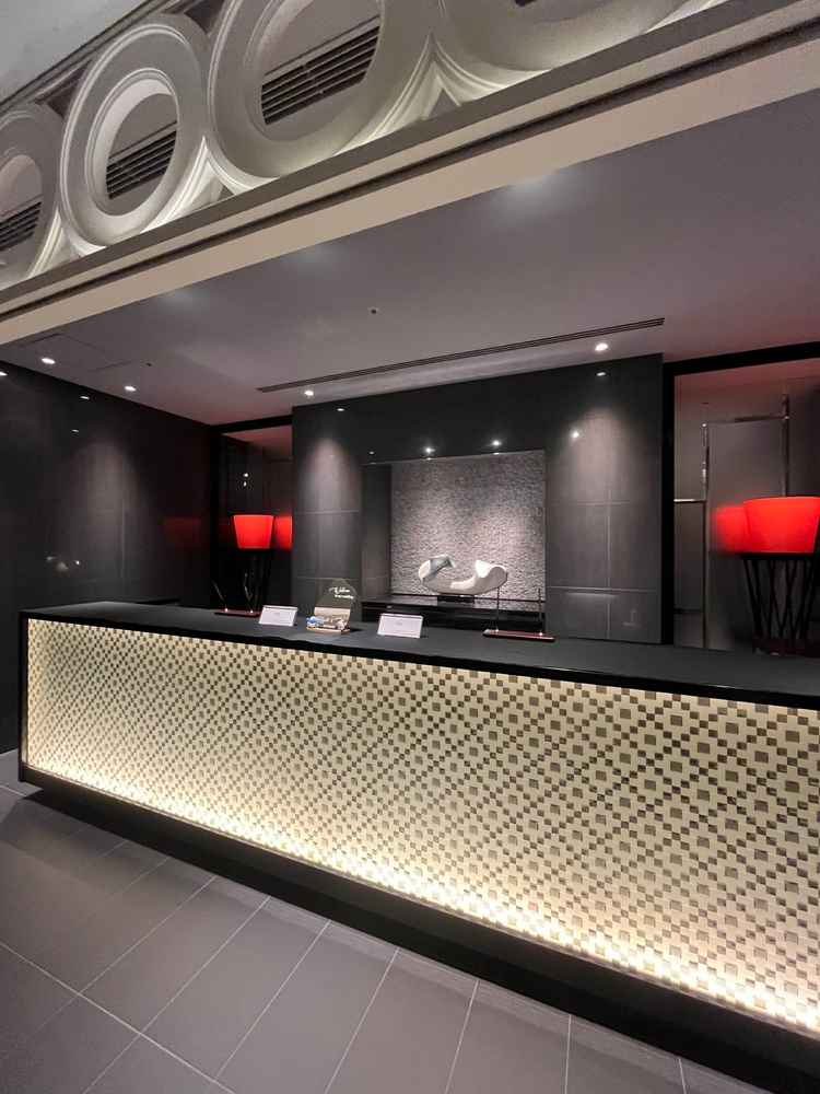 ホテルのような受付