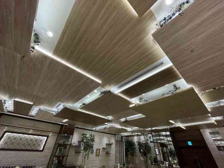 天井も高かったです。