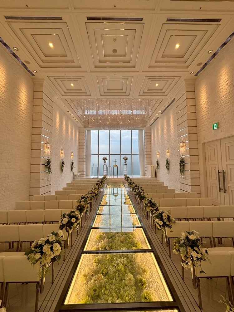 1番気になっていたチャペルまでの空間、入った瞬間の空間共にとてもよかったです。