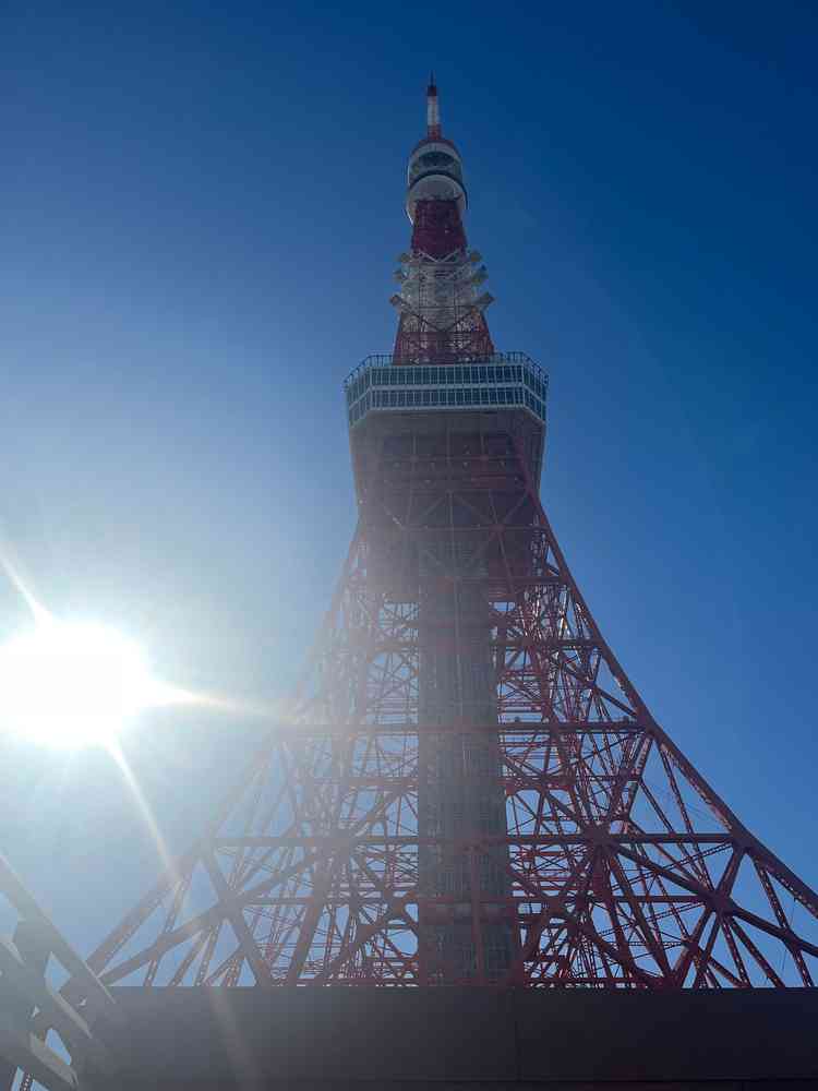 制約者限定で利用できるバーからの東京タワーは圧巻でした。