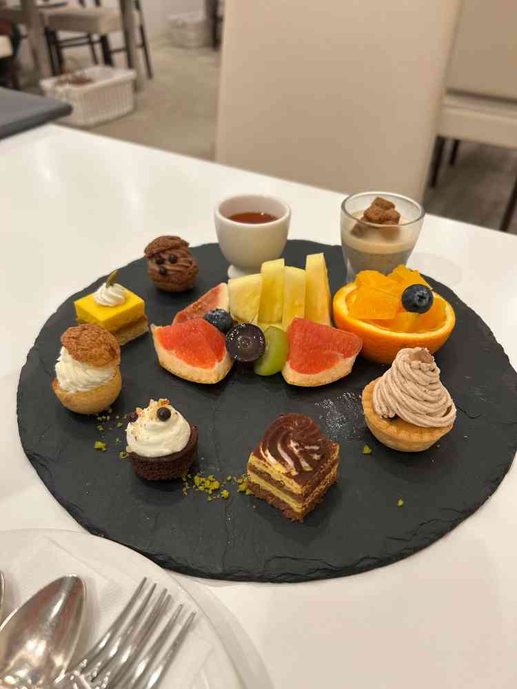 試食のデザートです。見た目もよく美味しかったです。