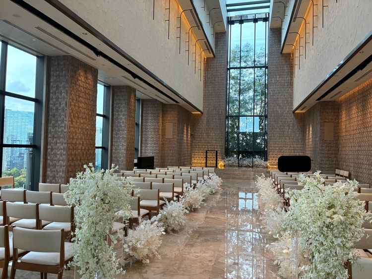 ナチュラルな雰囲気で、キリスト教の主張が強くない挙式会場だったのがよかったです！