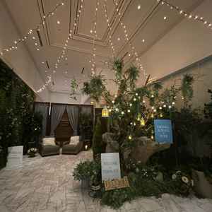 披露宴会場の入り口に常設で上記のセットがあるため準備負担が軽減できそう。