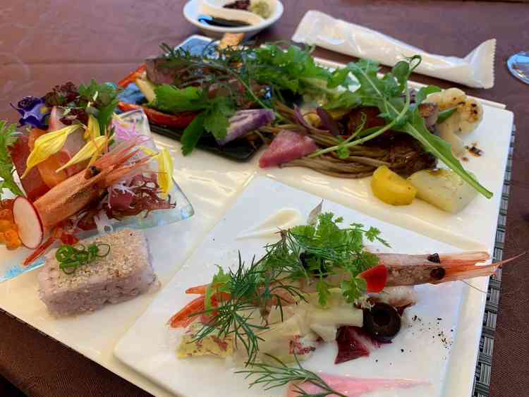 試食