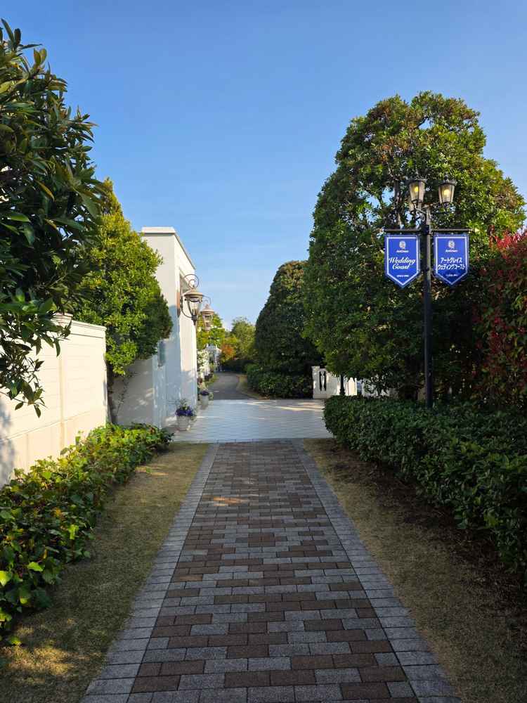 庭が綺麗に手入れされていて居心地がよい