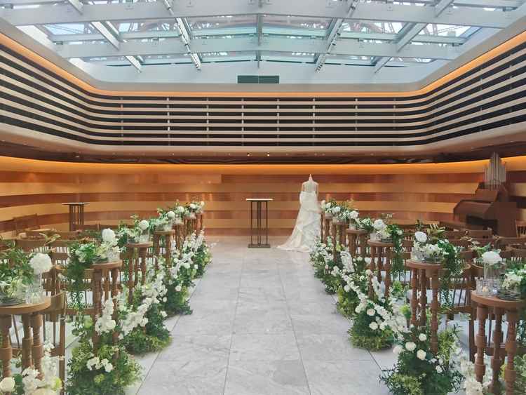 シンプルなチャペル