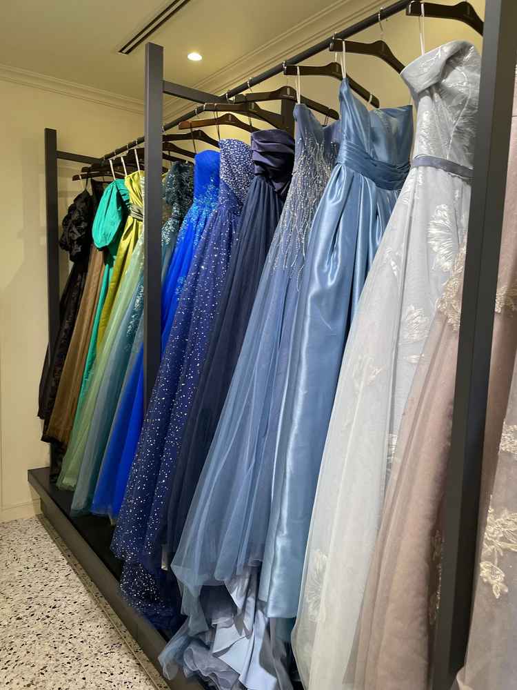 カラードレスが好みだった。