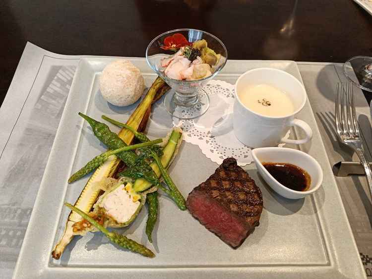 試食のお料理