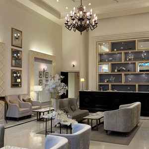 ホテルのような高級感があるゲストの待合室