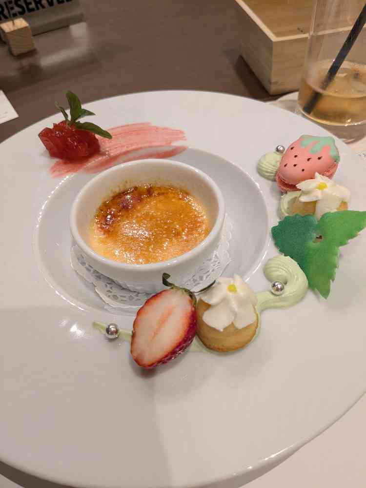 スイーツの盛り合わせが可愛かったです。