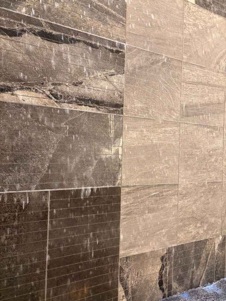 隅々までお洒落で、チャペルで流れているお水ですら、お洒落に見えました。