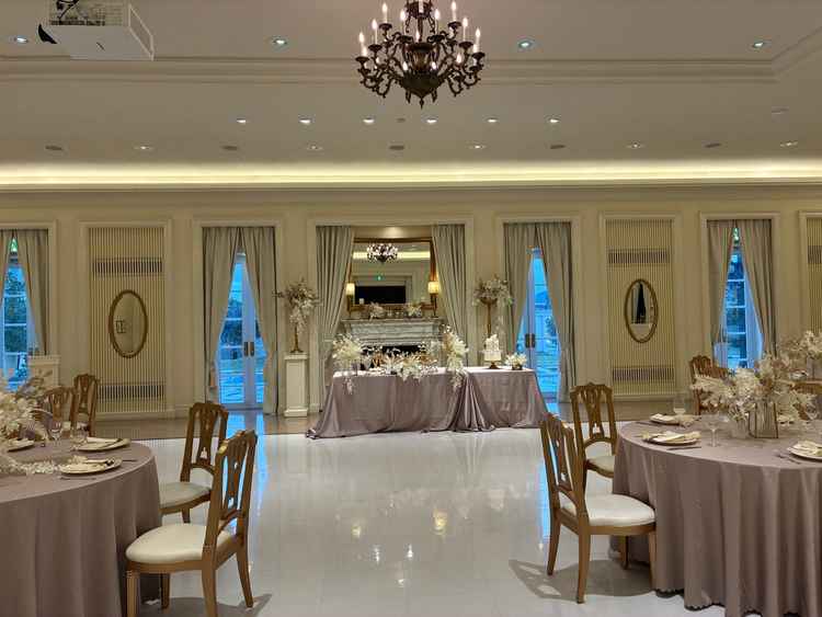 可愛らしい雰囲気の披露宴会場