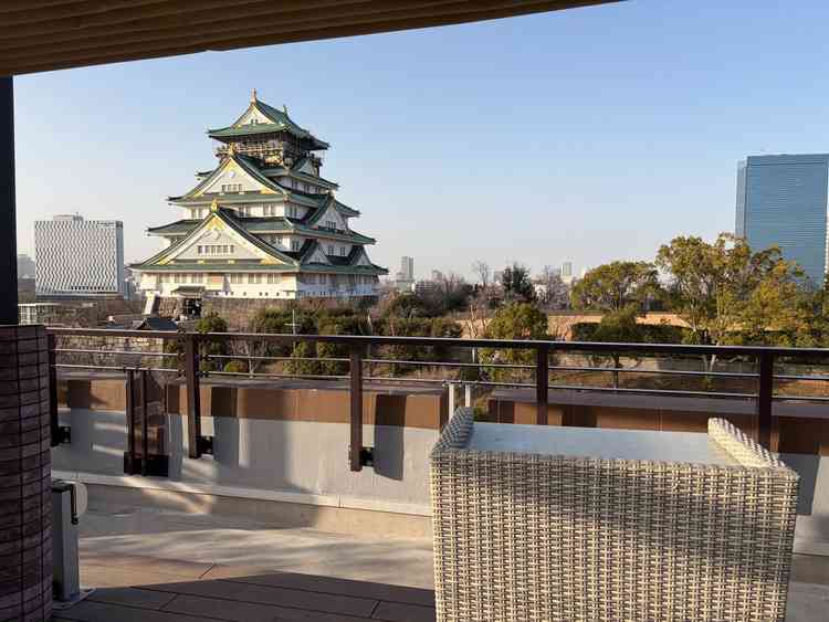 屋上の挙式会場から見える景色