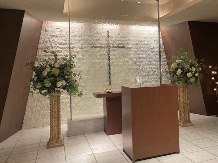 チャペル内正面の雰囲気