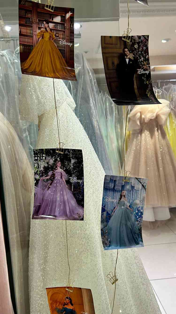 カラードレスの種類が豊富