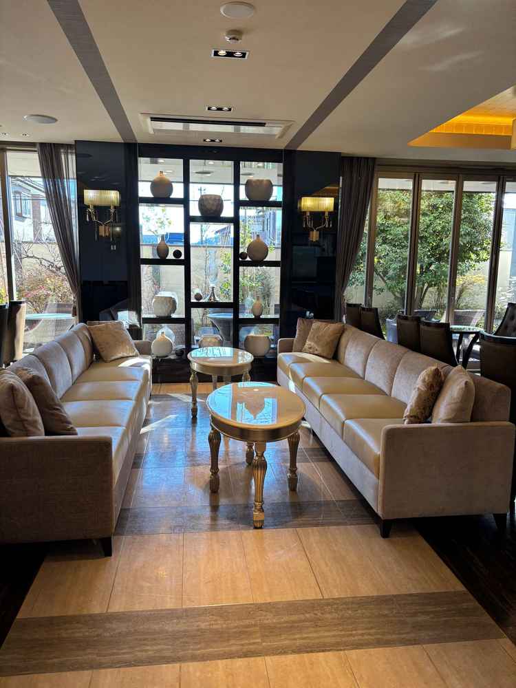 自分たちの式に参列友人専用の控え室があり、挙式までの時間にゆっくり過ごせる場所があるのは良いと思った