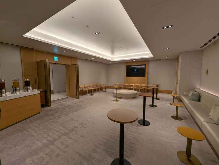 チャペル待機室