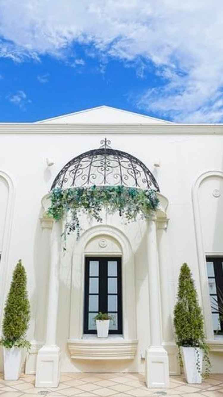 チャペルを出て直ぐにあるフラワーシャワーできるスペースがあって、雰囲気がとてもよかった！