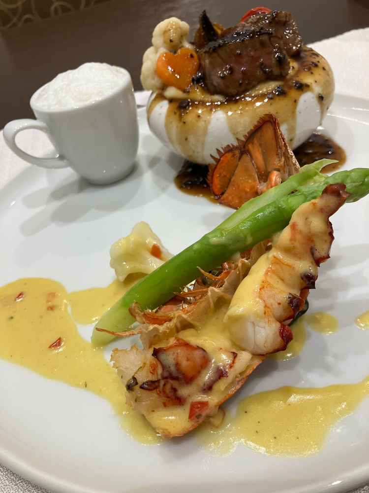 肉料理と魚料理、他社と比べてもずば抜けて美味しかった