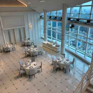 階段から撮った披露宴会場。