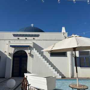 窓を開け中庭を広く使うことが出来る