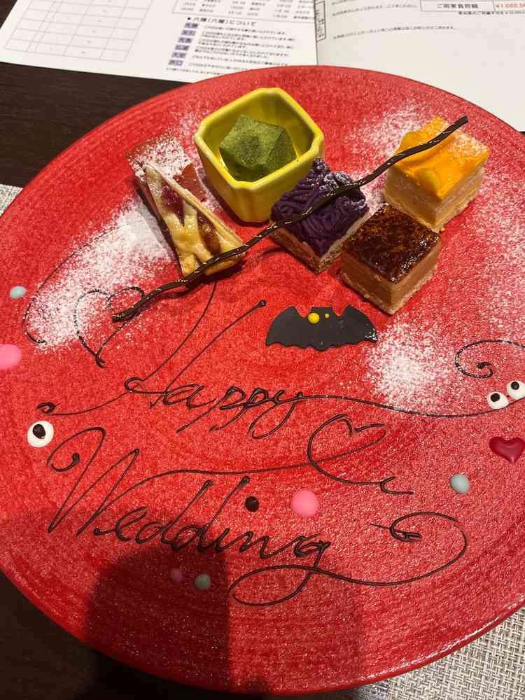 デザートや料理もめっちゃ美味しくて見た目もすごく良かったです