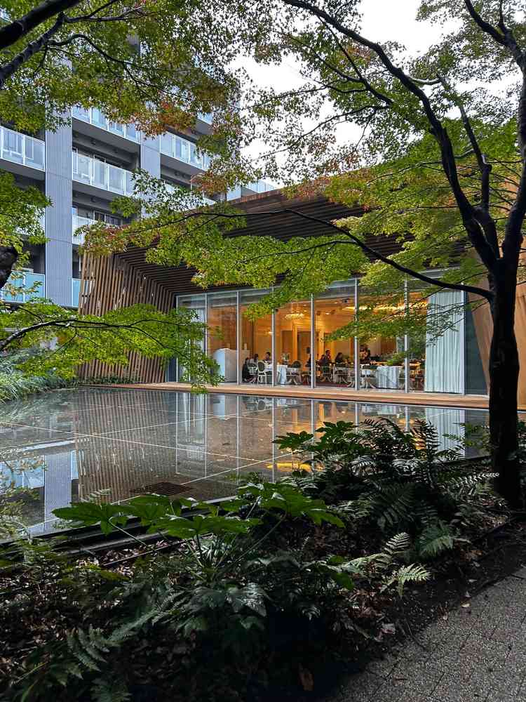 披露宴会場の外側